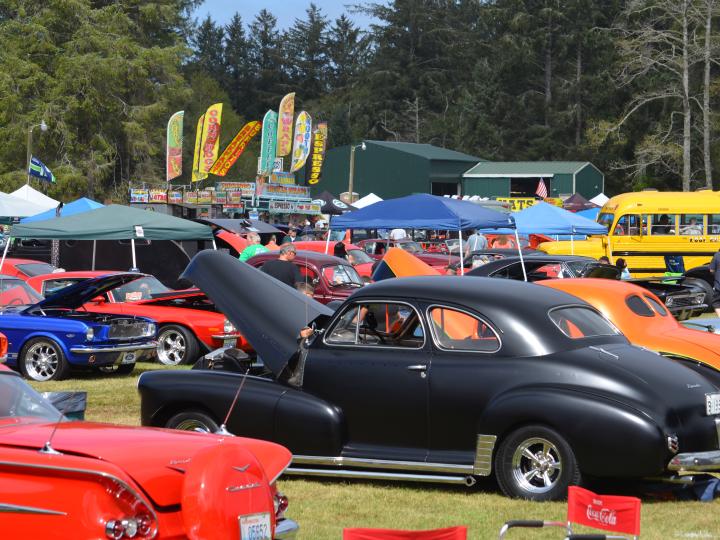 在海洋公園 (Ocean Park) 的 Rod Run to the End of the World 改裝車展覽會上亮相的改裝車